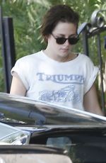 KRISTEN STEWART Out and About in Los Angeles 3008