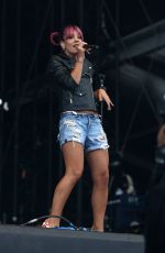 LILY ALLEN Performs at V Festival in Chelmsford