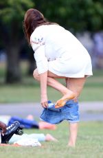 LISA SNOWDON and Boyfriend Adereti Monney at Finsbury Park