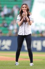 MEGAN FOX Throws 1st Pitch at LG Twins vs Doosan Bears Game in Seoul