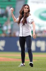 MEGAN FOX Throws 1st Pitch at LG Twins vs Doosan Bears Game in Seoul