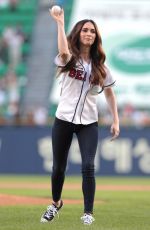 MEGAN FOX Throws 1st Pitch at LG Twins vs Doosan Bears Game in Seoul