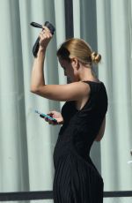 MENA SUVARI Out and About in Venice Beach