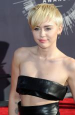 MILEY CYRUS at 2014 MTV Video Music Awards