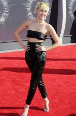 MILEY CYRUS at 2014 MTV Video Music Awards