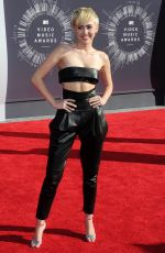 MILEY CYRUS at 2014 MTV Video Music Awards