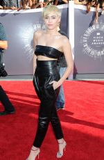 MILEY CYRUS at 2014 MTV Video Music Awards
