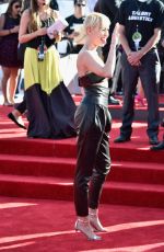 MILEY CYRUS at 2014 MTV Video Music Awards