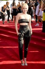 MILEY CYRUS at 2014 MTV Video Music Awards