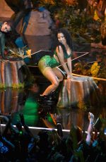 NICKI MINAJ at 2014 MTV Video Music Awards