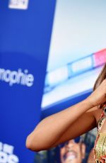 NINA DOBREV at Let