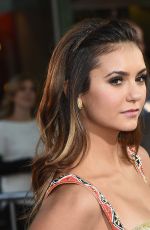 NINA DOBREV at Let