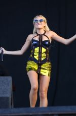 PIXIE LOTT Performs at V Festival at Hylands Park