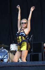 PIXIE LOTT Performs at V Festival at Hylands Park