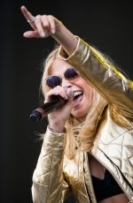 PIXIE LOTT Performs at V Festival in Chelmsford