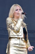 PIXIE LOTT Performs at V Festival in Chelmsford