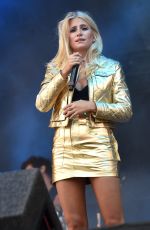 PIXIE LOTT Performs at V Festival in Chelmsford