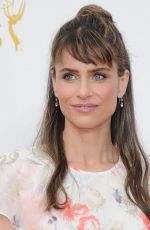 Pregnant AMANDA PEET at 2014 Emmy Awards