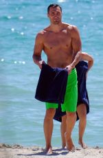 Pregnant HAYDEN PANETTIERE in Bikini on the Beach in Miami