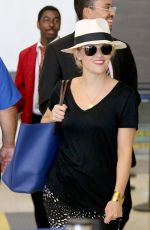 REESE WITHERSPOON Arrives at LAX Airport in Los Angeles 0908