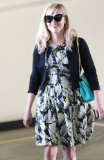 REESE WITHERSPOON Out and About in Beverly Hills 0708