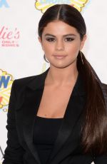 SELENA GOMEZ at Teen Choice Awards 2014 in Los Angeles