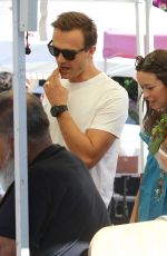 SUMMER GLAU Shopping at Farmers Market in Los Angeles