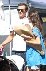 SUMMER GLAU Shopping at Farmers Market in Los Angeles