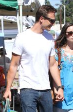 SUMMER GLAU Shopping at Farmers Market in Los Angeles