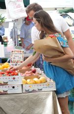 SUMMER GLAU Shopping at Farmers Market in Los Angeles