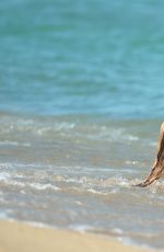 SYLVIE VAN DER VAART in Bik in Saint Tropez