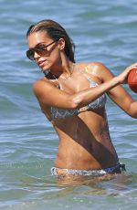 SYLVIE VAN DER VAART in Bik in Saint Tropez
