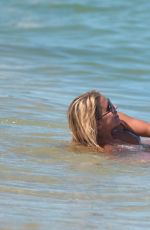 SYLVIE VAN DER VAART in Bik in Saint Tropez