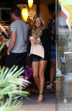 SYLVIE VAN DER VAART Out Shopping in Hamburg