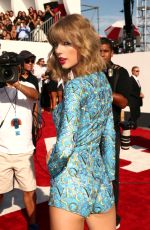 TAYLOR SWIFT at 2014 MTV Video Music Awards