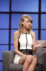 TAYLOR SWIFT at Late Night with Seth Meyers in New York