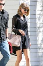 TAYLOR SWIFT Out and About in Beverly Hills