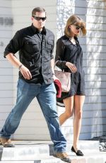 TAYLOR SWIFT Out and About in Beverly Hills