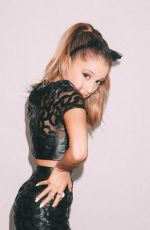 ARIANA GRANDE by Jones Crow