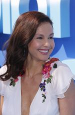 ASHLEY JUDD at Dolphin Tale 2 Premiere in Los Angeles