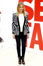CAMERON DIAZ at S.x Tape Photocall at Hotel Bristol