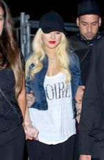 CHRISTINA AQUILERA at Drake vs Lil Wayne Concert in Hollywood