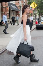 DAISY LOWE Out and About in New York