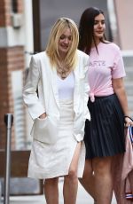 DAKOTA FANNING Out and About in New York 0909