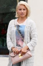 DIANNA AGRON Leaves a Nail Salon in Studio City