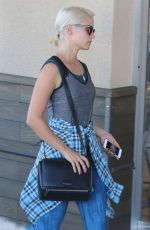 DIANNA AGRON Shopping at a Supermarket in Los Angeles