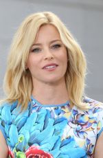 ELIZABETH BANKS on the Set of Extra in Los Angeles