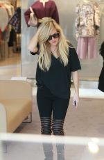 ELLIE GOULDIING Out Shopping in Chelsea