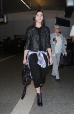 HAILEE STEINFELD Arrives at Los Angeles International Airport