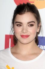 HAILEE STEINFELD at Stand Up 2 Cancer Live Benefit in Hollywood